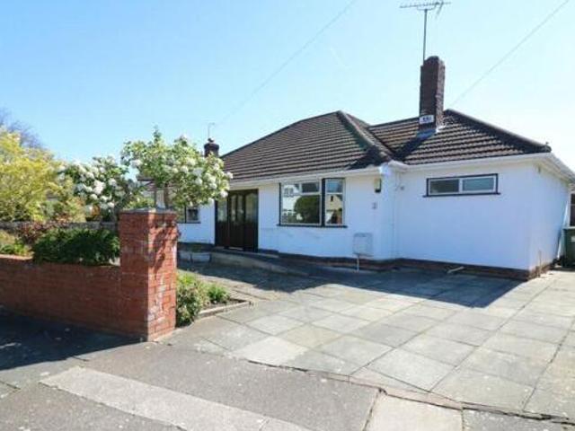 House for sale in Rossmore, Cheshire