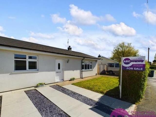 House for sale in Rossmore, Cheshire