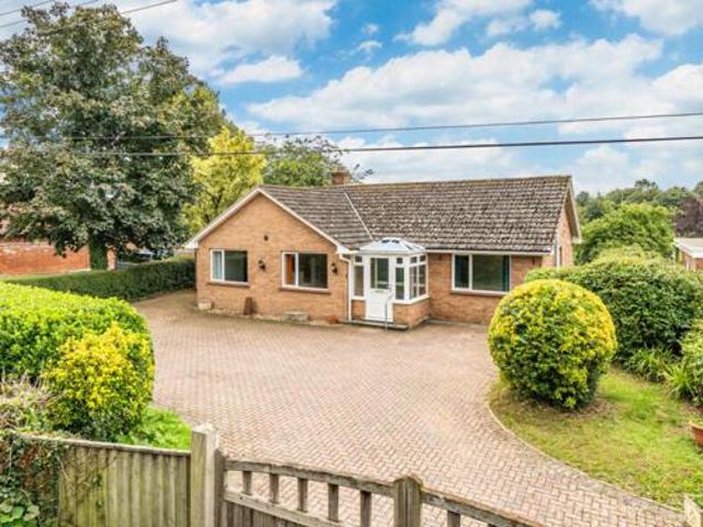 House for sale in Watergate, Devon