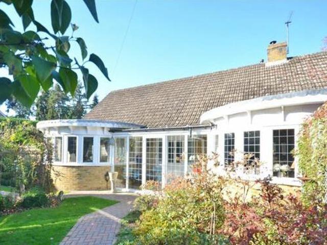 House for sale in Farnham, Waverley