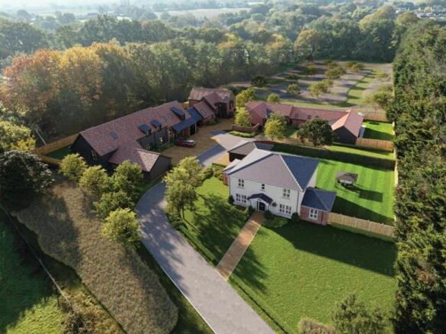 Bungalow for sale in Blackmore, Hook End and Wyatts Green, Brentwood