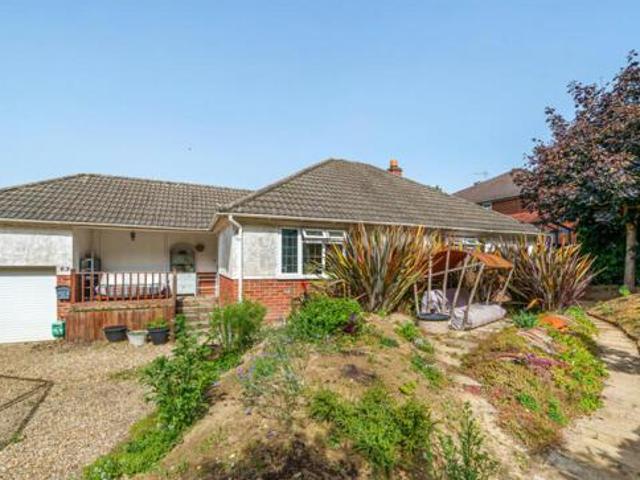 House for sale in Fleet, Hart