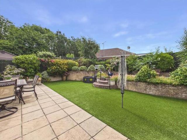 Bungalow for sale in Warndon, Worcestershire