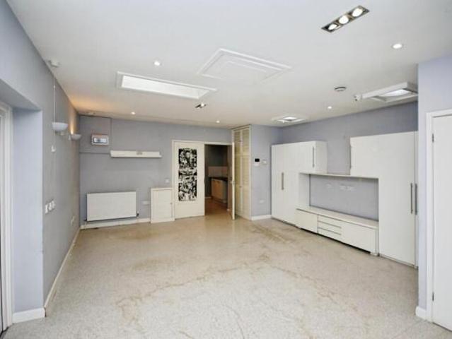 Bungalow for sale in Feckenham, City Of Bristol