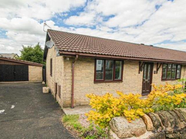 House for sale in Shirebrook Park, Charlesworth