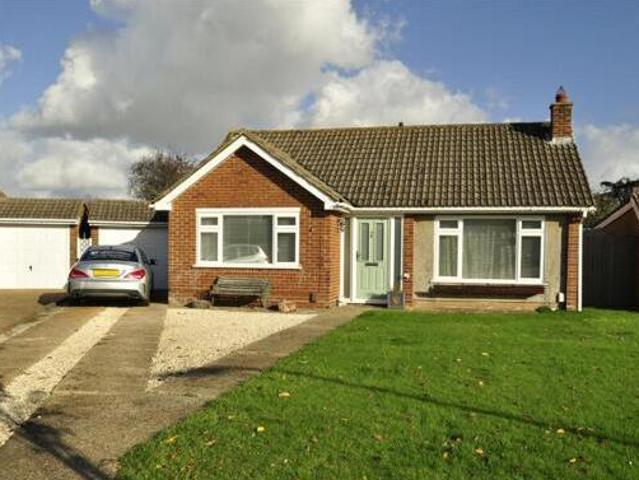 House for sale in Middlecroft, Hampshire