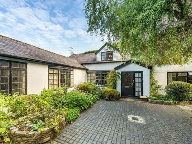 House for sale in Westborough, Surrey