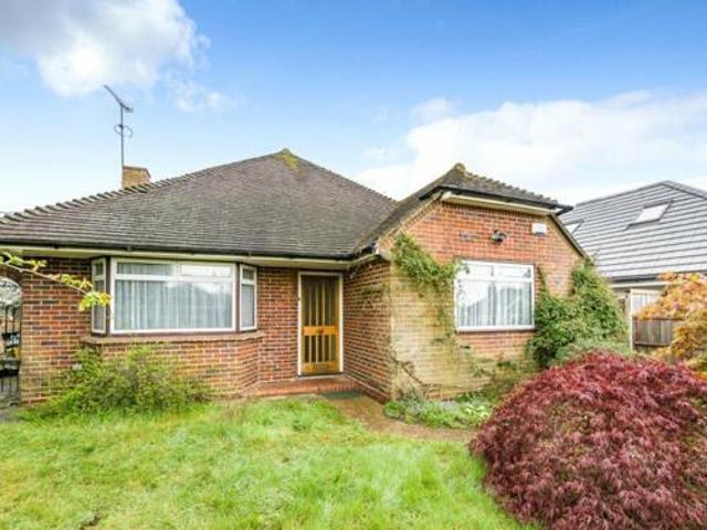 House for sale in Woodbridge Hill, Guildford