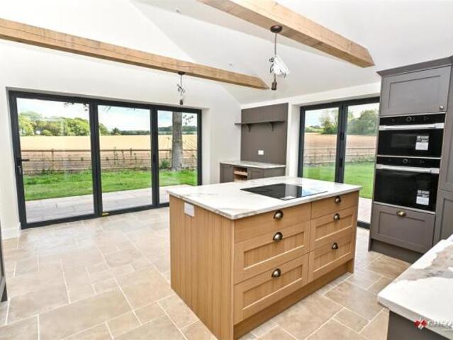 Bungalow for sale in Cliddesden, Basingstoke and Deane