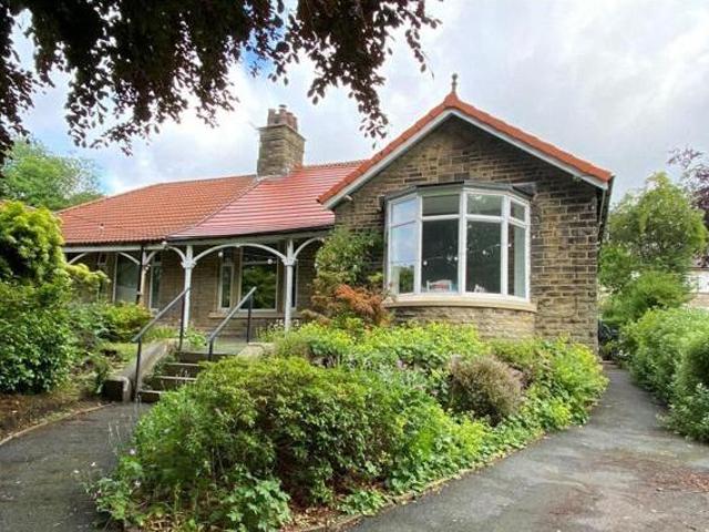House for sale in Halifax, West Yorkshire