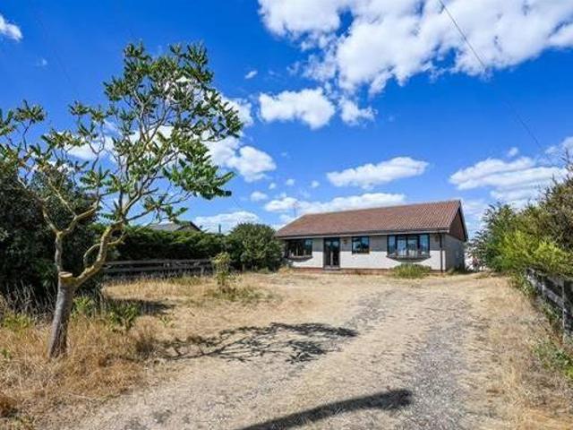 House for rent in West Sussex