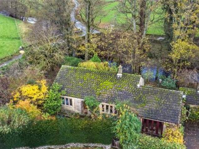 House for sale in Harrogate, York and North Yorkshire