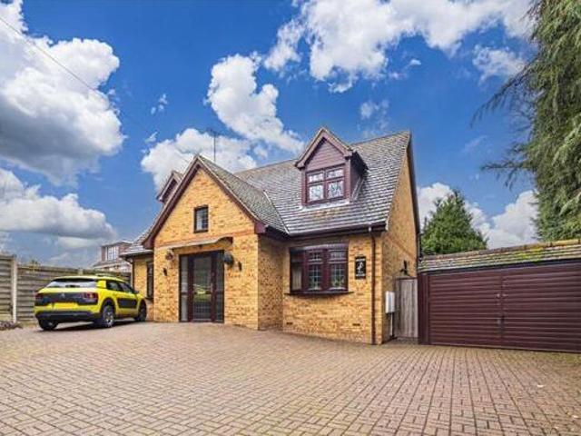 House for sale in Pouchen End, Hertfordshire