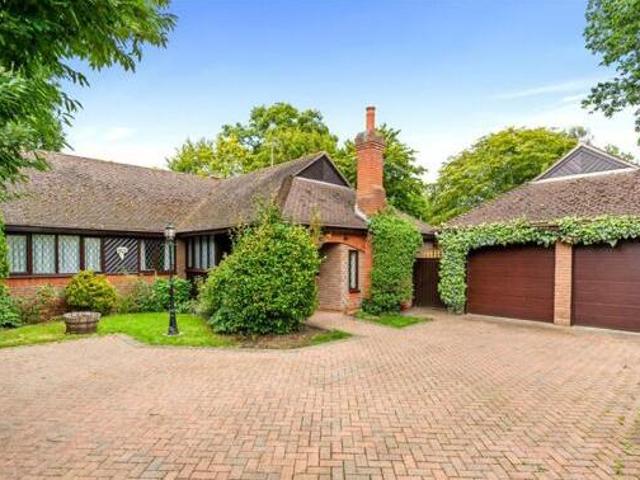 House for sale in Highwoods, Fordham Heath