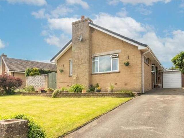 House for sale in Cowcliffe, Huddersfield