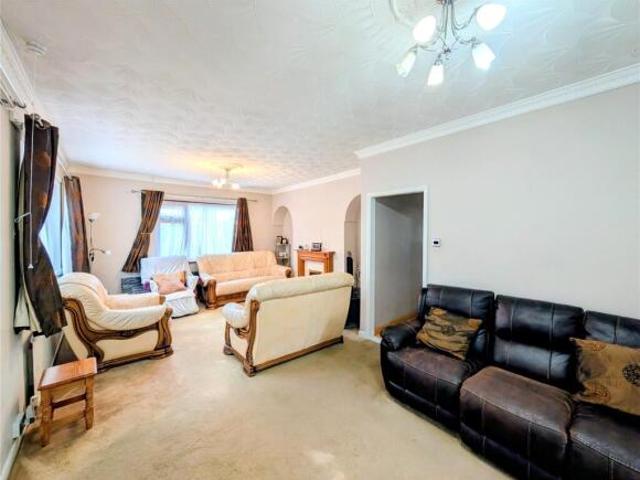 Bungalow for sale in Pinfold, Leicestershire