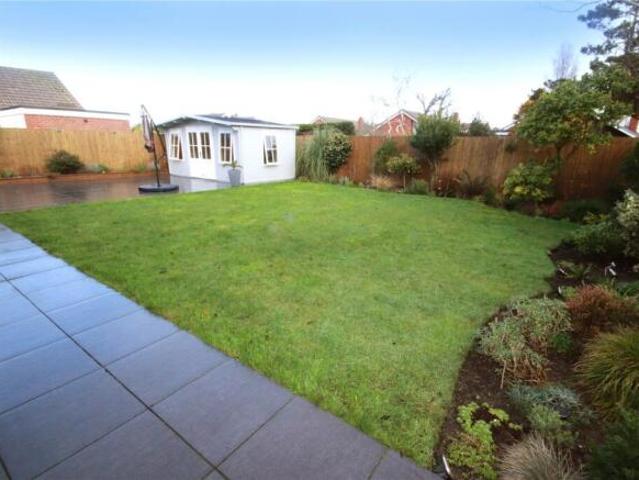 Bungalow for sale in Formby, Sefton