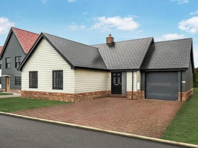 House for sale in Key Street, Suffolk