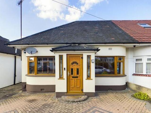 House for sale in Hertfordshire