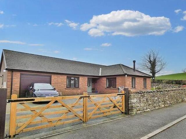 House for sale in Kaber