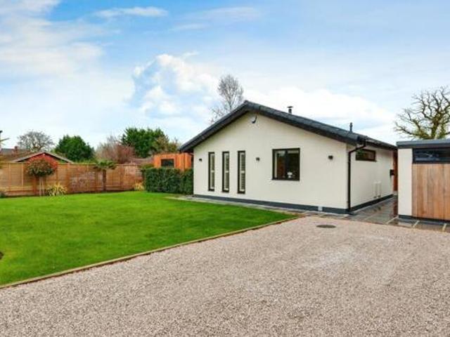 House for sale in Knutsford