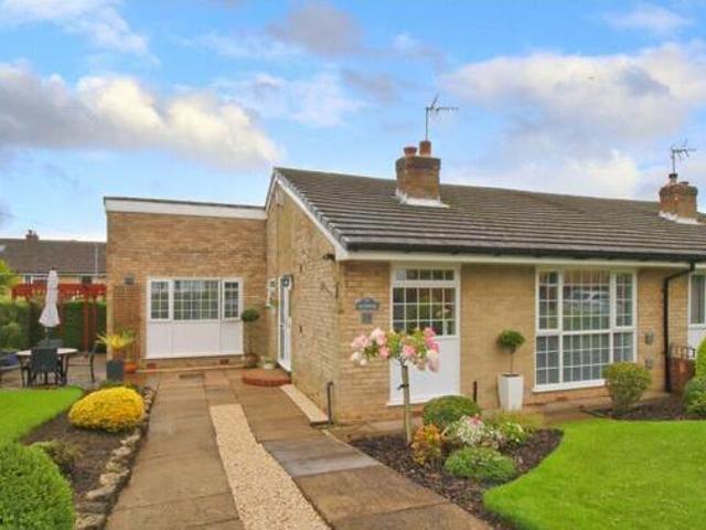 House for sale in Yeadon, Leeds