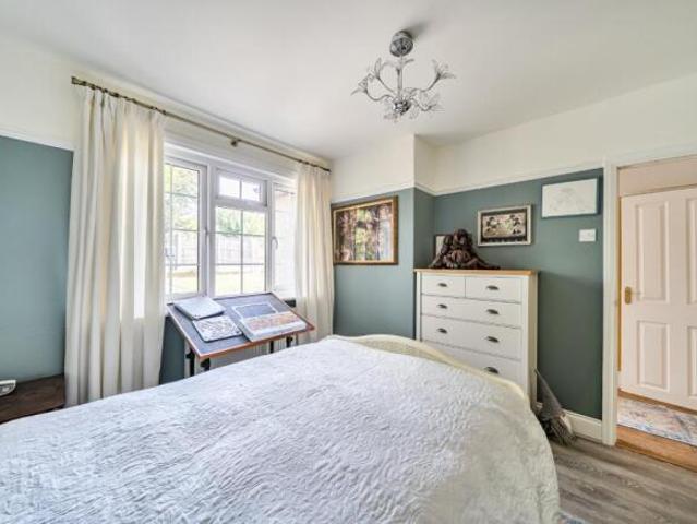 Bungalow for sale in Beeches Community Board, Buckinghamshire