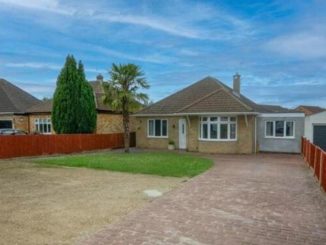 House for sale in Glebe Park, Brayford