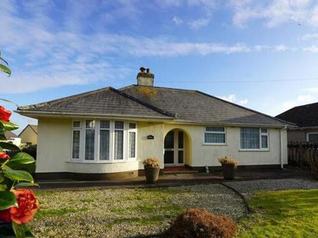 House for sale in Lamellion, Cornwall