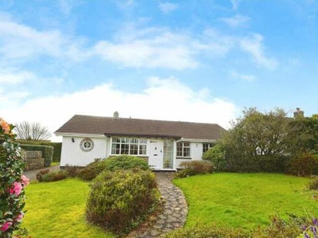 House for sale in Lamellion, Cornwall