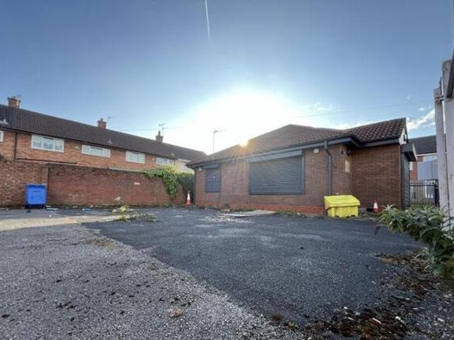 House for sale in Calderstones