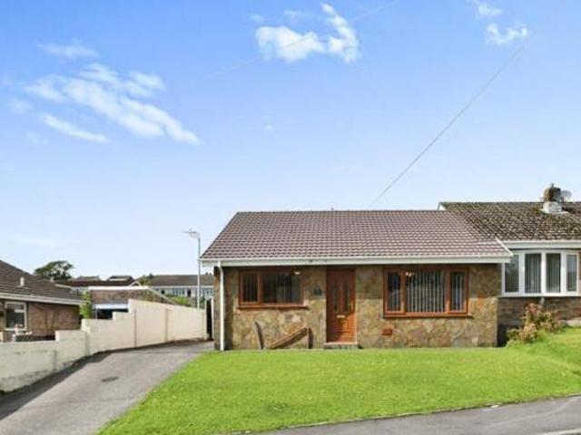 House for sale in Llanelli, Wales