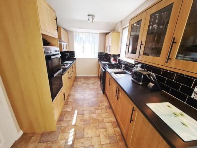 Bungalow for sale in Guide Bridge, Greenheys
