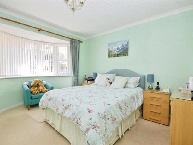Bungalow for sale in Mount Wise