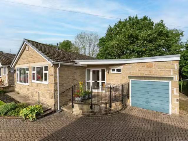 House for sale in Wilsden, Harden