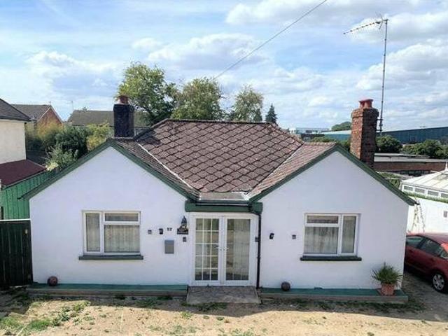 House for rent in West Sussex