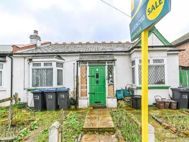 House for sale in Surrey, England