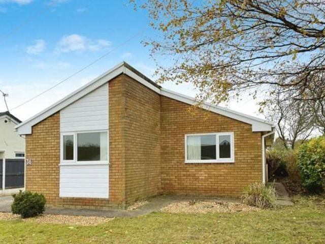 House for sale in Mold