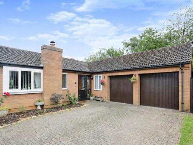 House for sale in Northampton, Northamptonshire