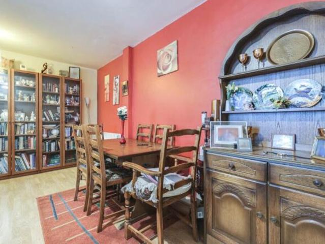 Bungalow for sale in Leeds, West Yorkshire