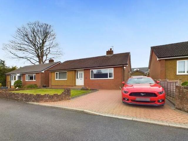 House for sale in Fell Lane