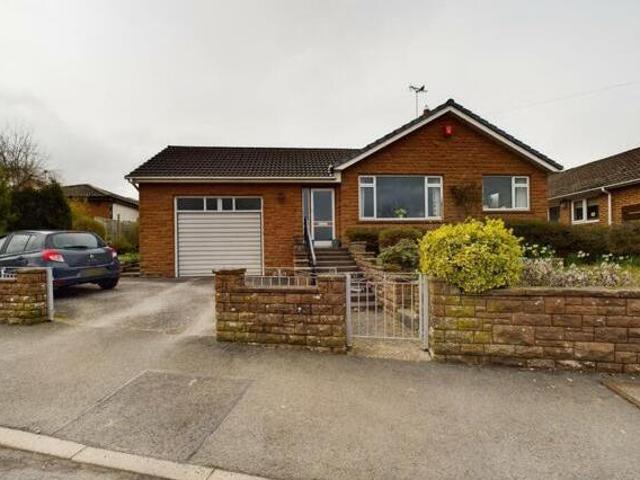 House for sale in Fell Lane