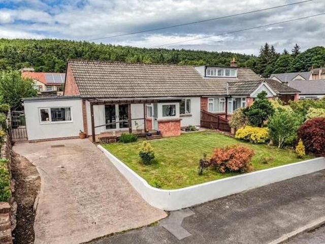 House for sale in Fell Lane