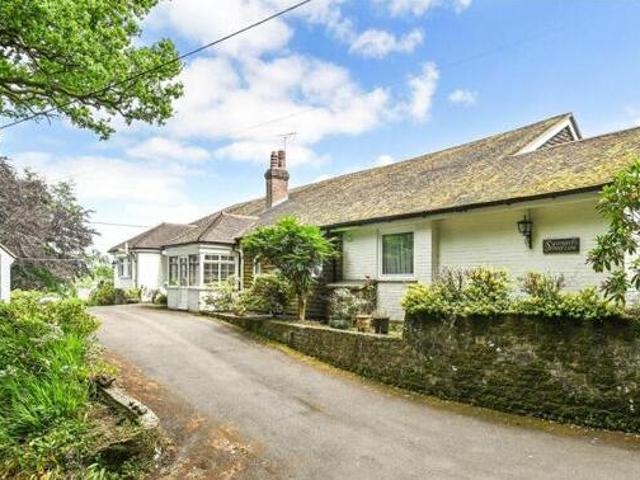House for sale in Littlecote, West Sussex