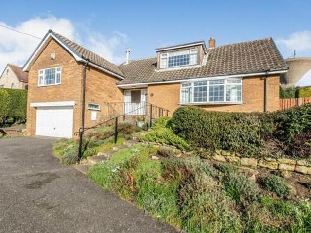 House for sale in Pontefract, West Yorkshire