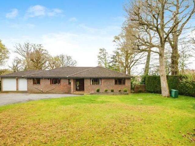 House for sale in Horsham, West Sussex