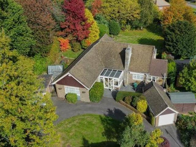 House for rent in Surrey