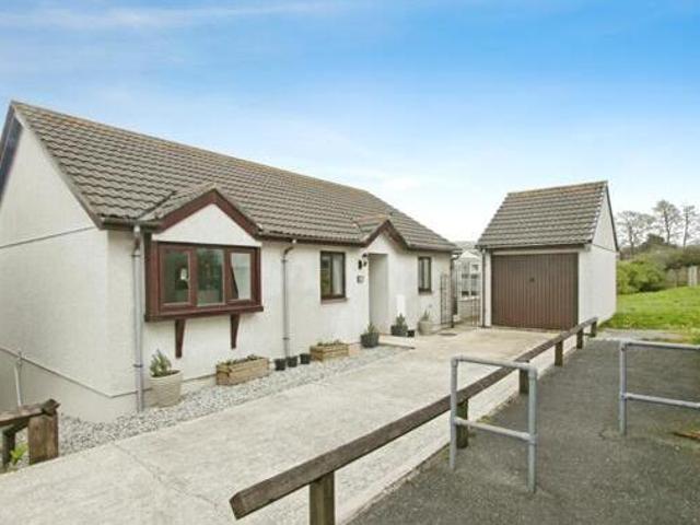House for sale in Mount Ambrose, Cornwall