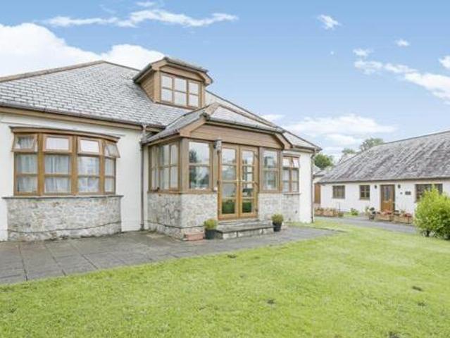 House for sale in Mount Ambrose, Cornwall