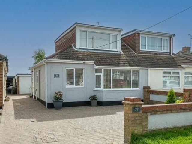 House for sale in Stroud Green, Rochford